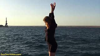 Hot flexible girl Alisa Adelson loves naked yoga