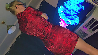 I dance and show my hairy pussy