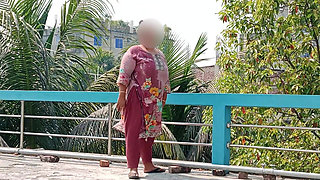 Desi Village Outdoor Desi Hot Housewife Ki Chudai