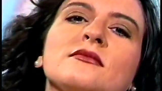 Kimberly Kummings Masturbates