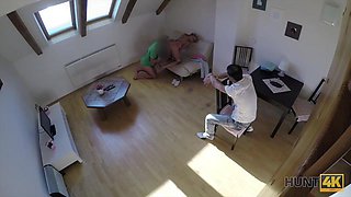 HUNT4K. Her tiny butt in blue jeans for little money: Homemade, Cuckold  Pickup Porn