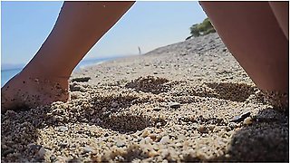 Voyeur Naked Natural Girl Tanning On The Beach # Close Up Pussy Pee
