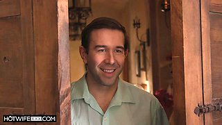 Bubbly Wife Kate Dee Gets Him To Cum By Twice