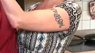 Big Tit MILF Is Being Neighborly