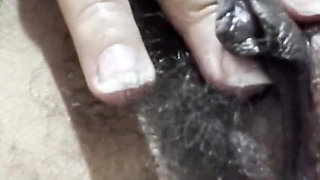 [close up] Latina Arab Goddess Fingering Her Own Hairy Pussy to Orgasm