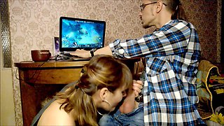 Gaming, slow sensual blowjob, gamer blowjob