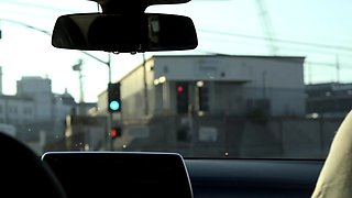 Petite Avery Black Blows BBC In The Car Before Start