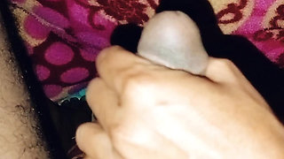 The girl next to me salutes the husband