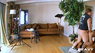 Gonzo fingerfucking plumper spoiling guy