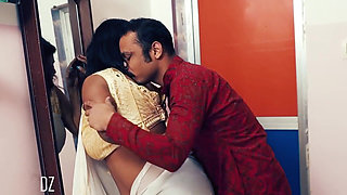 Newly Married Wife Fucked After Bath by Her Dewar Raw Hindi Audio