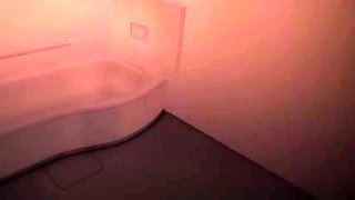 Bold Whisper inside the dream_22040801p0