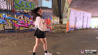 18+ - Outdoor Ing Featuring With Alex Jett, Nikki Babe And Brunette Babe