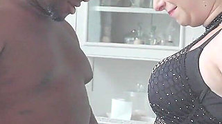 Emma Foxxx Fucks Hung Stud Moby Dick Raw Before the Party!