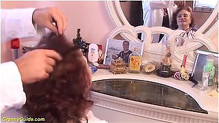 My Stepmom Fucked By Her Hairdresser