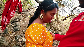 Desi bhabhi beautiful boobs - Aaj mere ko lekar me jangle me aa gaya bathroom ke bahane sex - Desi village dehati bhabhi hot blo