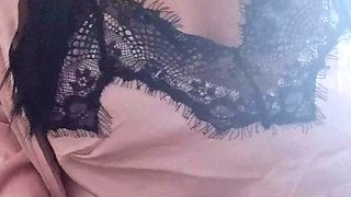 Brunette Couch Webcam Solo Fun Masturbating