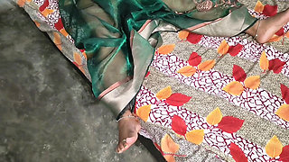 Indian Aunty Anal Fuck by Her Brother in Law Resulting in Real Orgasm and Squirting