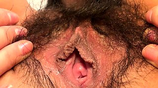 Amateur wild chick solo masturbation