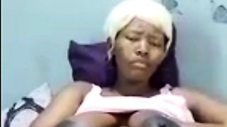 African pregnant lady loves