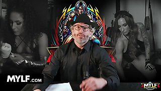 Concept: wrestling mummies