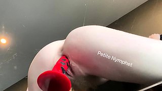 Amateur Webcam Cute Teen Plays Solo with Big Dildo