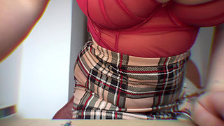 Giantess Teacher Deals with the School Bullies