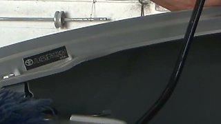 Blonde Mechanic Settles the Repair Bill - Pussy Licking in the Garage