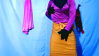 Indian beautiful wife having sex in Hindi