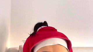 Brunette Solo Webcam Masturbation