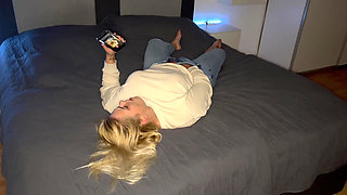 Masturbation Porn Watching Horny Foreplay Blonde Wet Horny Aroused Pussy Massaging Real Orgasm Trembling Twitch